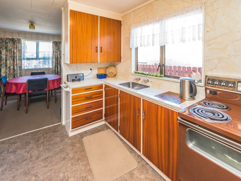 29A Gonville Avenue, Gonville, Whanganui - Carousel 2