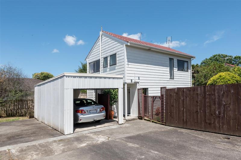 11C Highland Park Drive, Highland Park, Auckland - Carousel 2