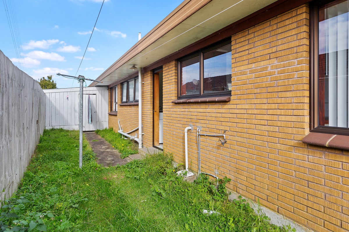 1/15 Berwyn Avenue, Takanini, Auckland - Carousel 12