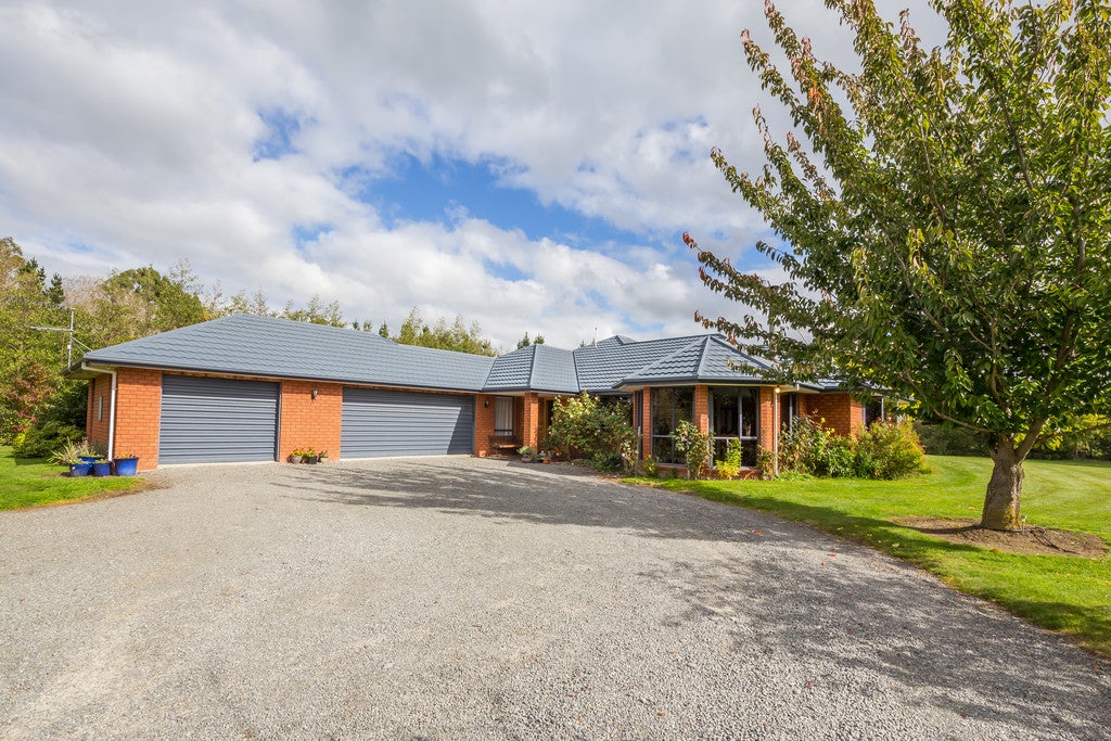 51 Langdales Road, Christchurch - Carousel 2