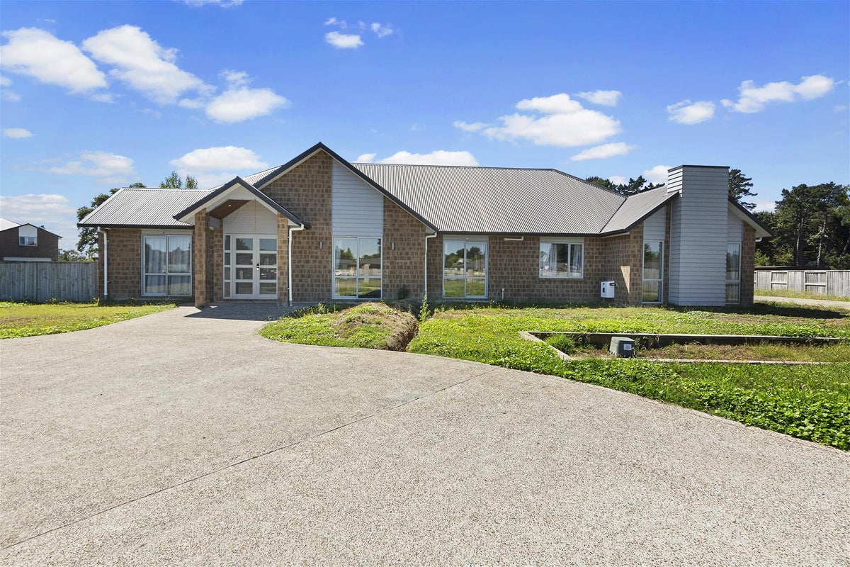 25 Hart Road, Tamahere - Carousel 2