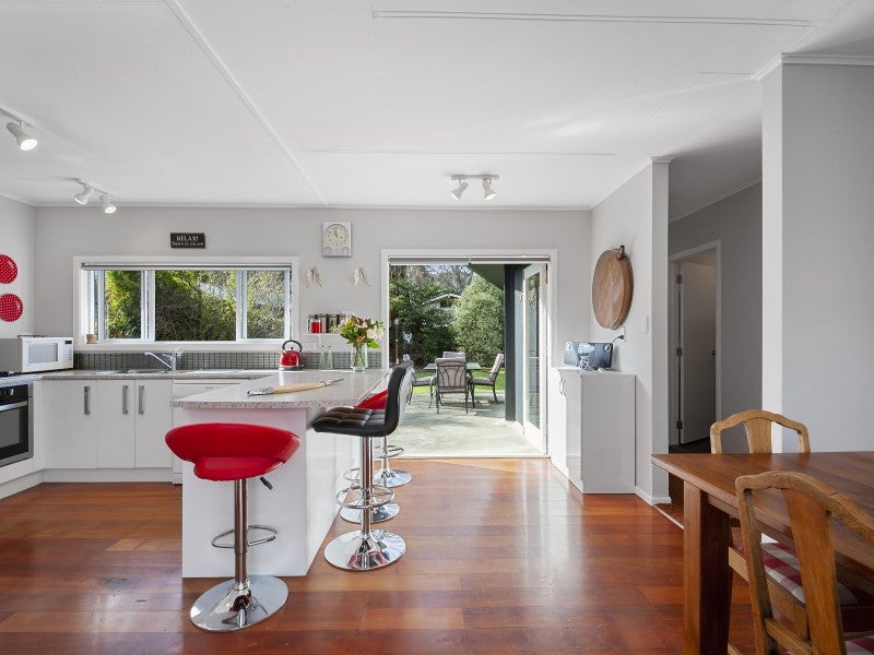 77 Marina Terrace, Kinloch, Taupo - Carousel 2