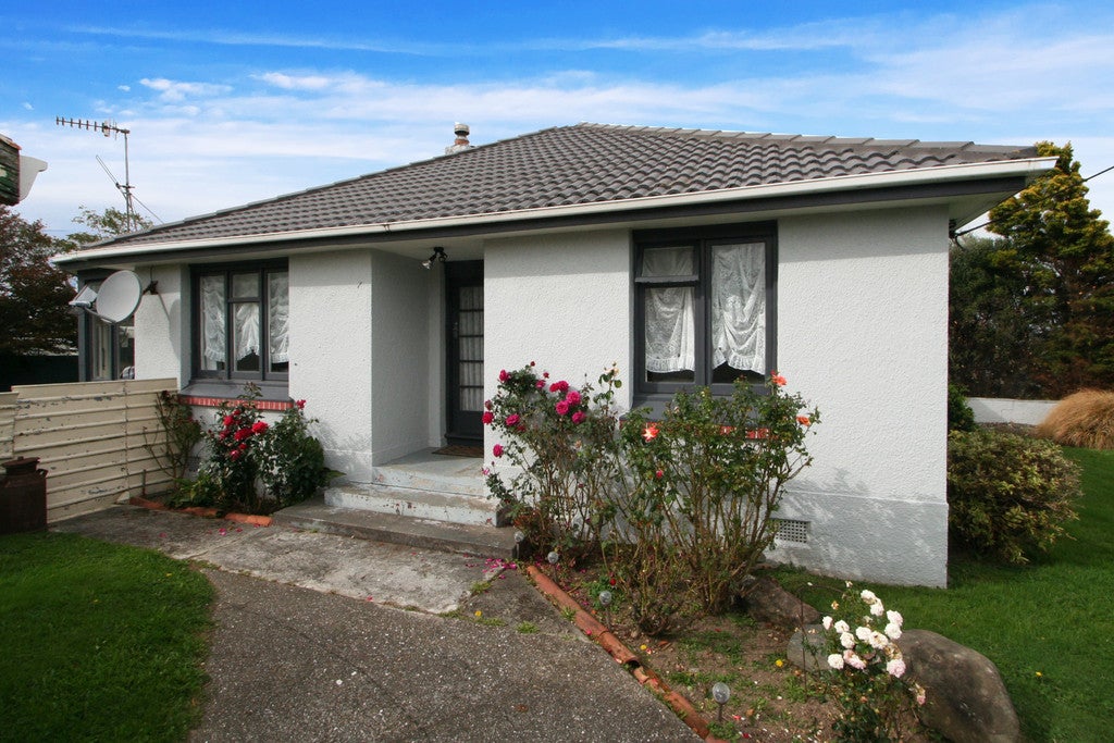 61 Stobo Street, Grasmere, Invercargill - Carousel 1