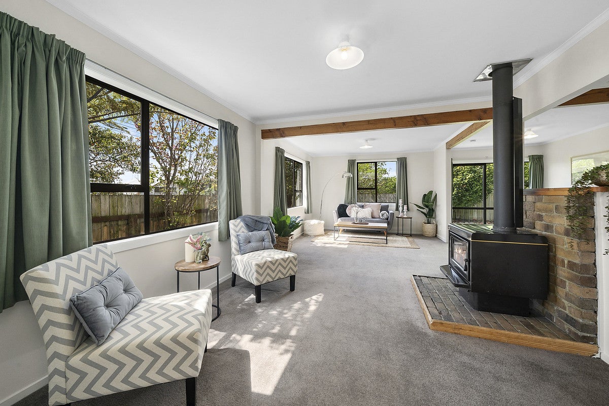 154 Matai Road, Raumati Beach, Paraparaumu - Carousel 2