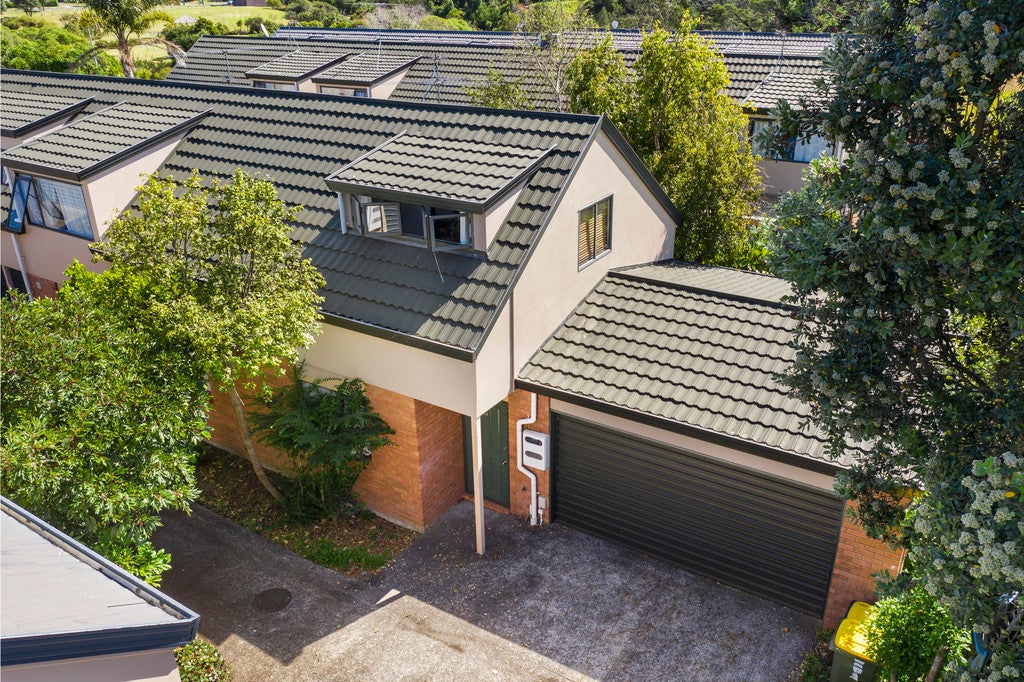 13/1 Melview Place, New Lynn, Auckland - Carousel 1