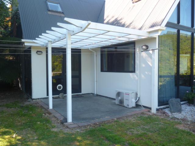 20 Hampden Street, Picton - Carousel 9