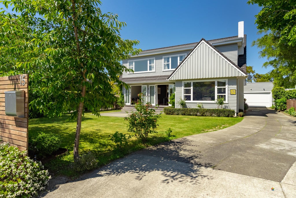 15 Chilton Grove, Hutt Central, Lower Hutt - Carousel 2