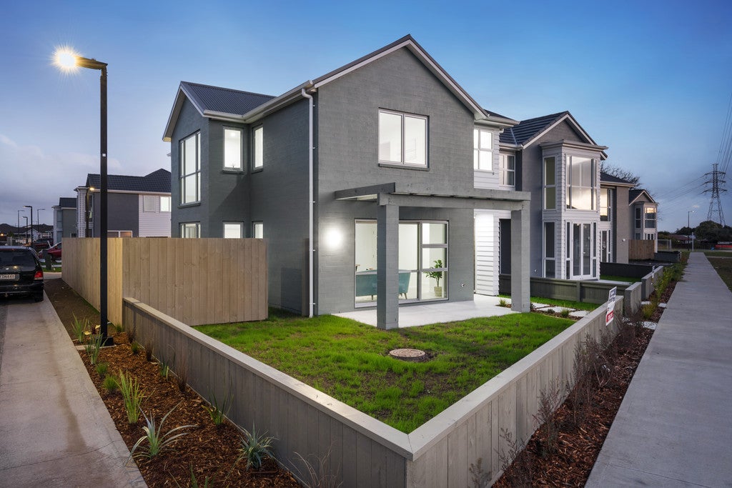 12 Fuselage Lane, Takanini, Auckland - Carousel 1
