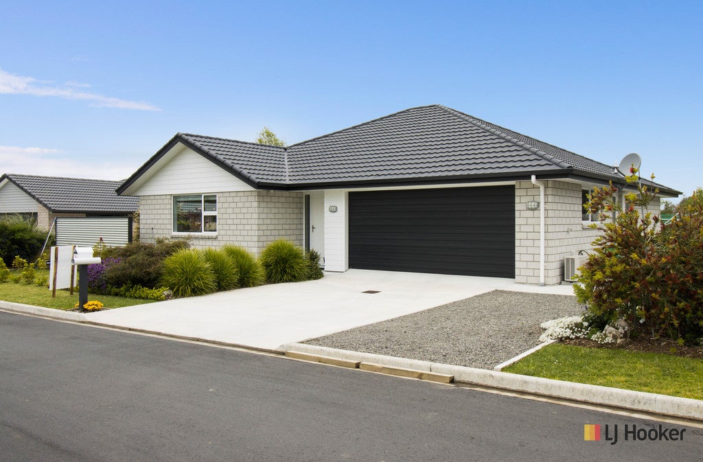 3 Anatere Rise, Athenree, Katikati - Carousel 1