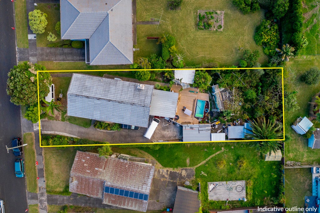 66 McFadzean Drive, Blockhouse Bay, Auckland - Carousel 1