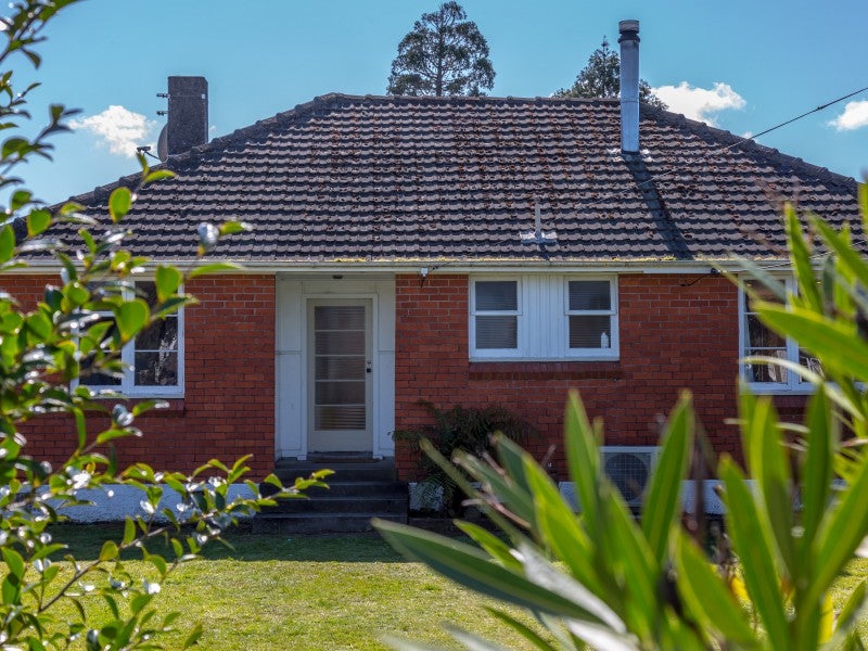 81 Kuripuni Street, Kuripuni, Masterton - Carousel 1
