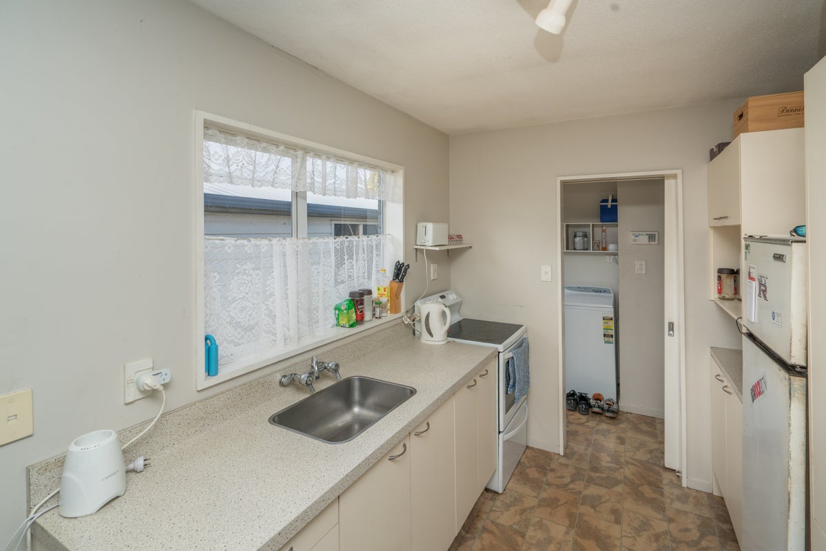 1/135 Gilberthorpes Road, Hei Hei, Christchurch - Carousel 2
