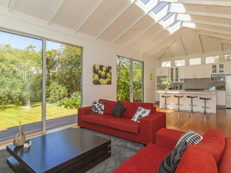 2B Hautana Square, Woburn, Lower Hutt - Carousel 2