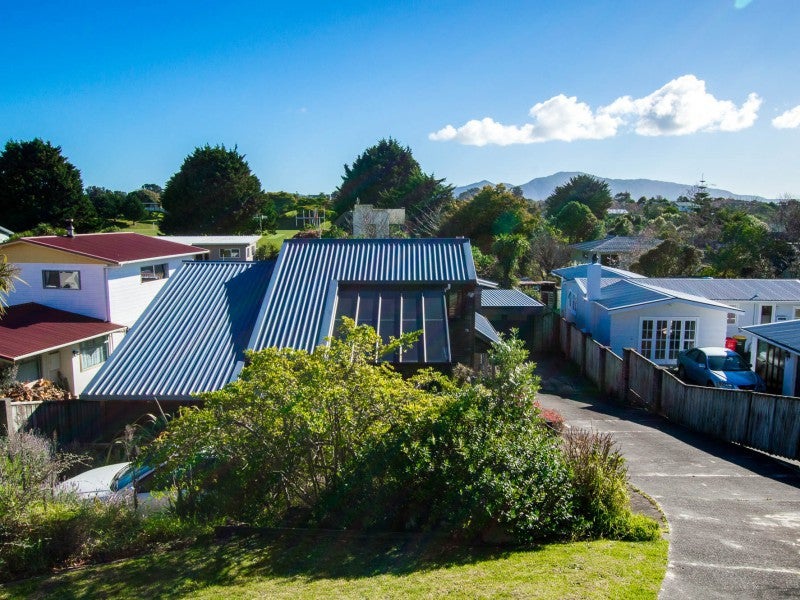 27 Kiwi Road, Raumati Beach, Paraparaumu - Carousel 20