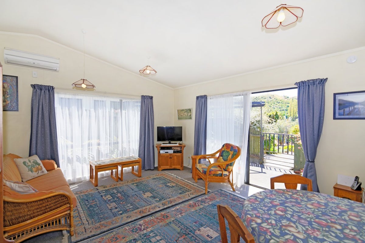 12A Jenkins Place, Wakatu, Nelson - Carousel 2