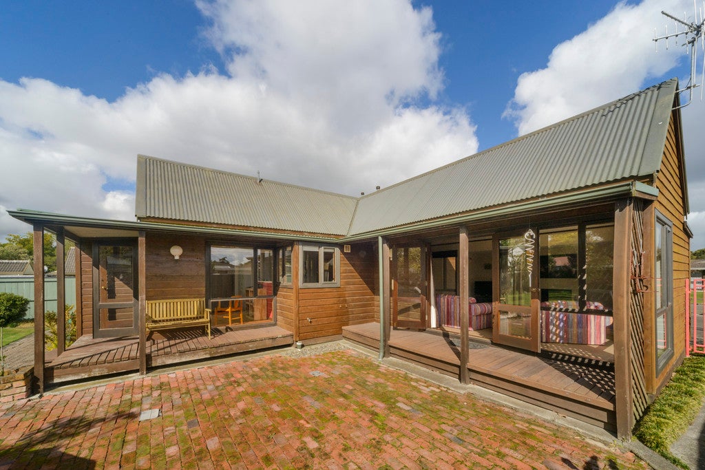 14 Moyne Avenue, Milson, Palmerston North - Carousel 2