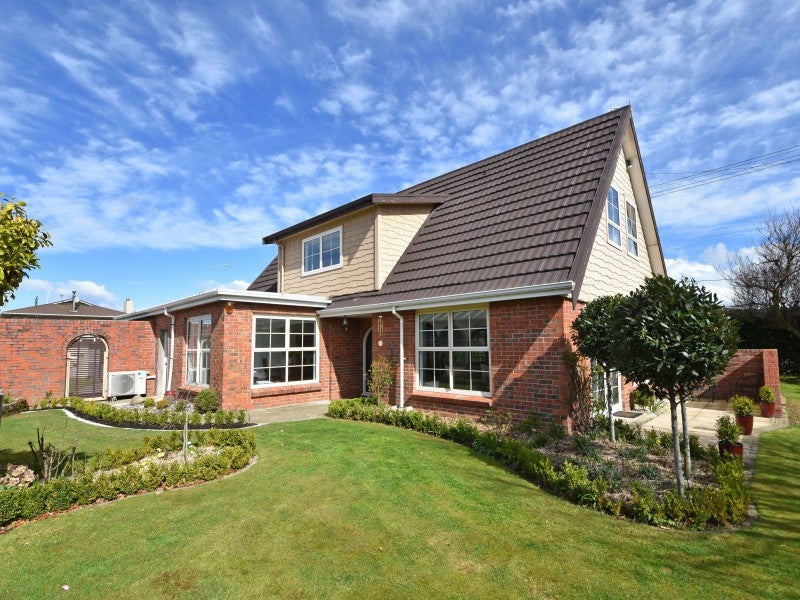 4 Vogel Street, Waikiwi, Invercargill - Carousel 1
