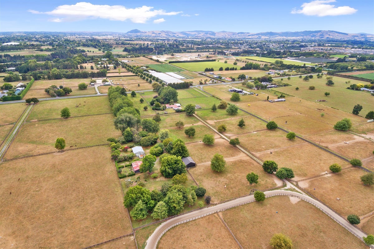 1204 Kaipaki Road, Cambridge, Cambridge - Carousel 20