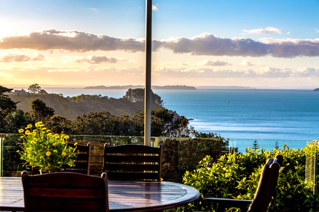 36 Hill Road, Palm Beach, Waiheke Island - Carousel 1