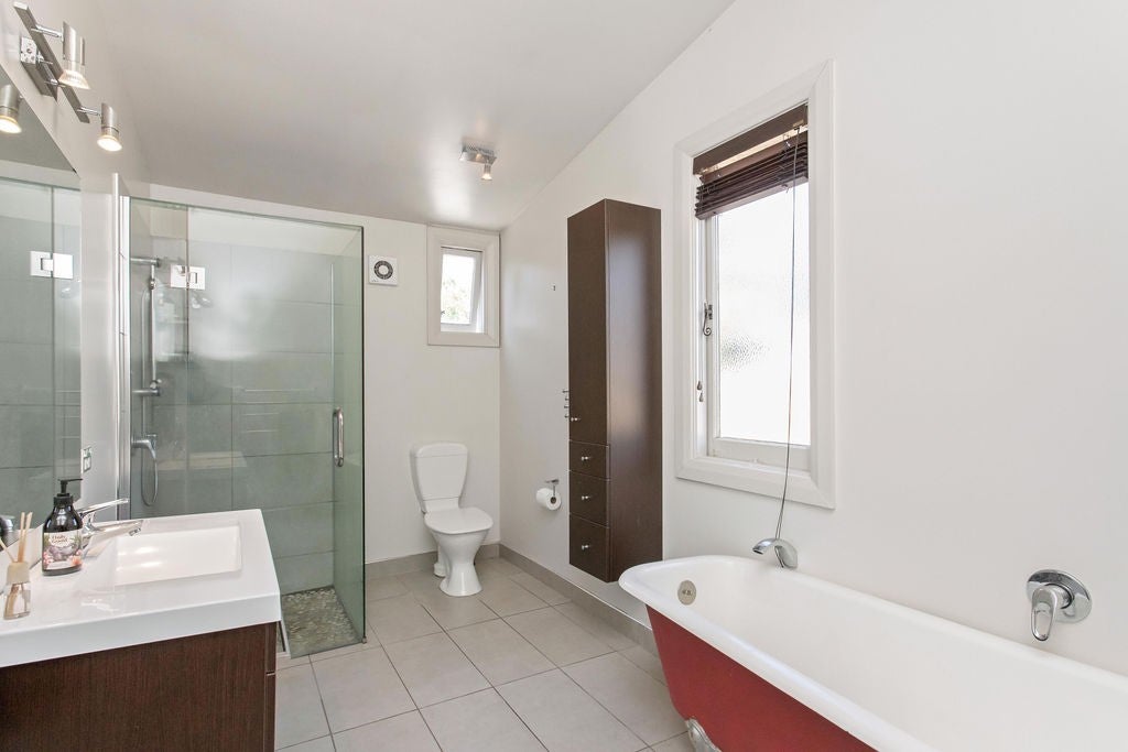 1/188 Hills Road, Edgeware, Christchurch - Carousel 16