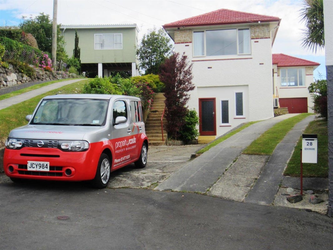 28 Aberdeen Road, Saint Clair, Dunedin - Carousel 1