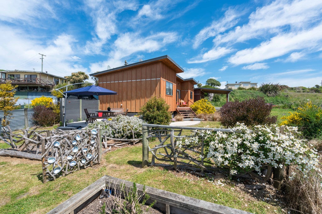 29 Connor Place, Taieri Beach, Taieri Beach - Carousel 2