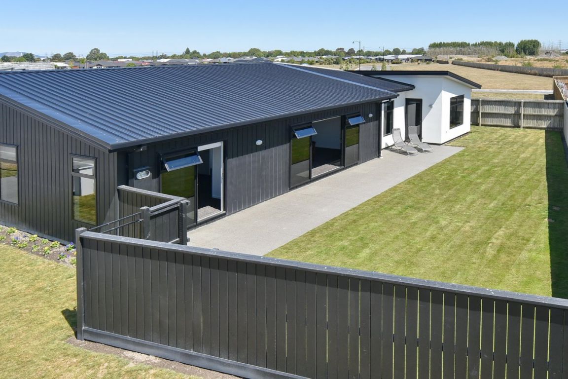 123 Rannoch Drive, Broomfield, Christchurch - Carousel 2