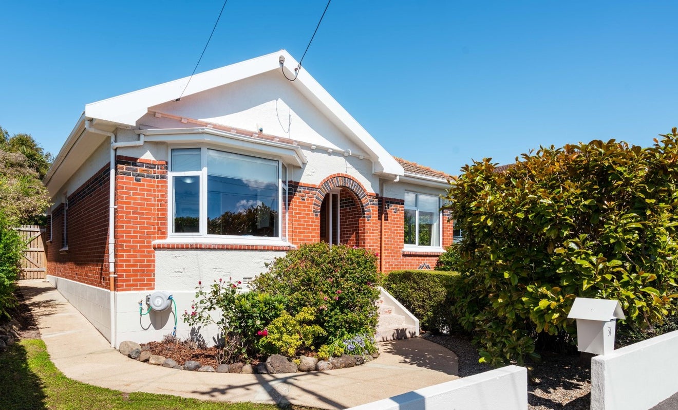 34 Duckworth Street, Andersons Bay, Dunedin - Carousel 1