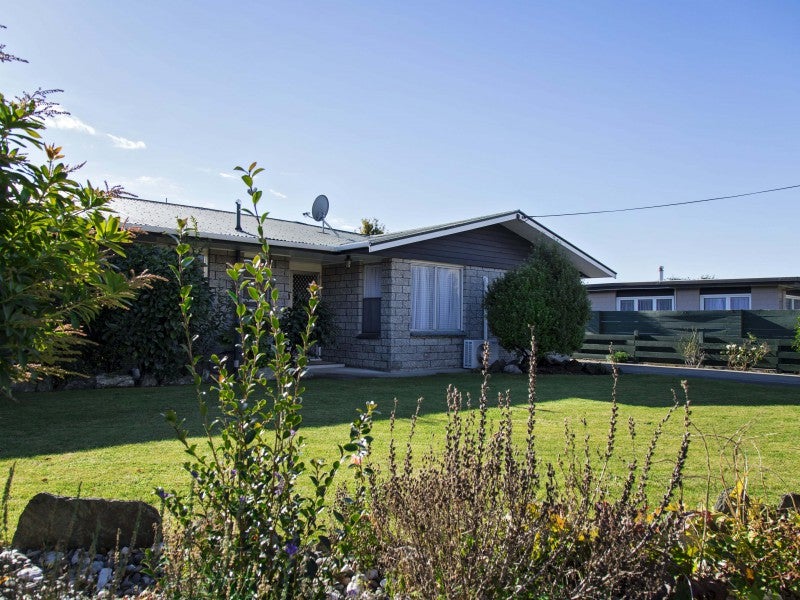 10 Kinloch Crescent, Witherlea, Blenheim - Carousel 1