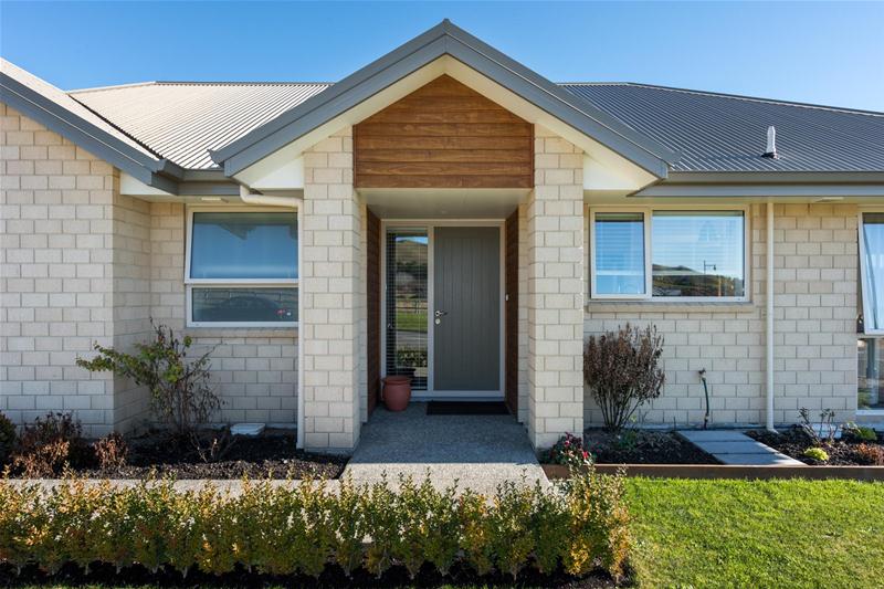 2 Rifle Range Place, Witherlea, Blenheim - Carousel 20