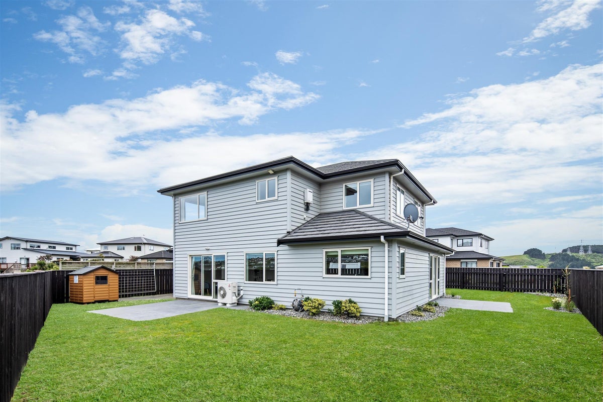 242 Mark Avenue, Grenada Village, Wellington - Carousel 1