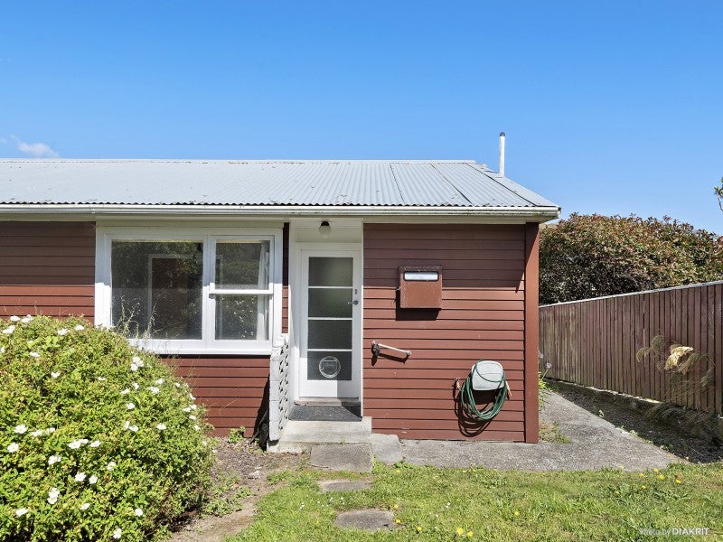 1/45A Bould Street, Johnsonville, Wellington - Carousel 1