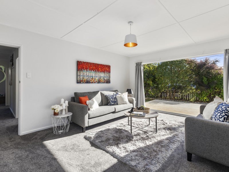 1/2 Kowhai Street, Naenae, Lower Hutt - Carousel 2