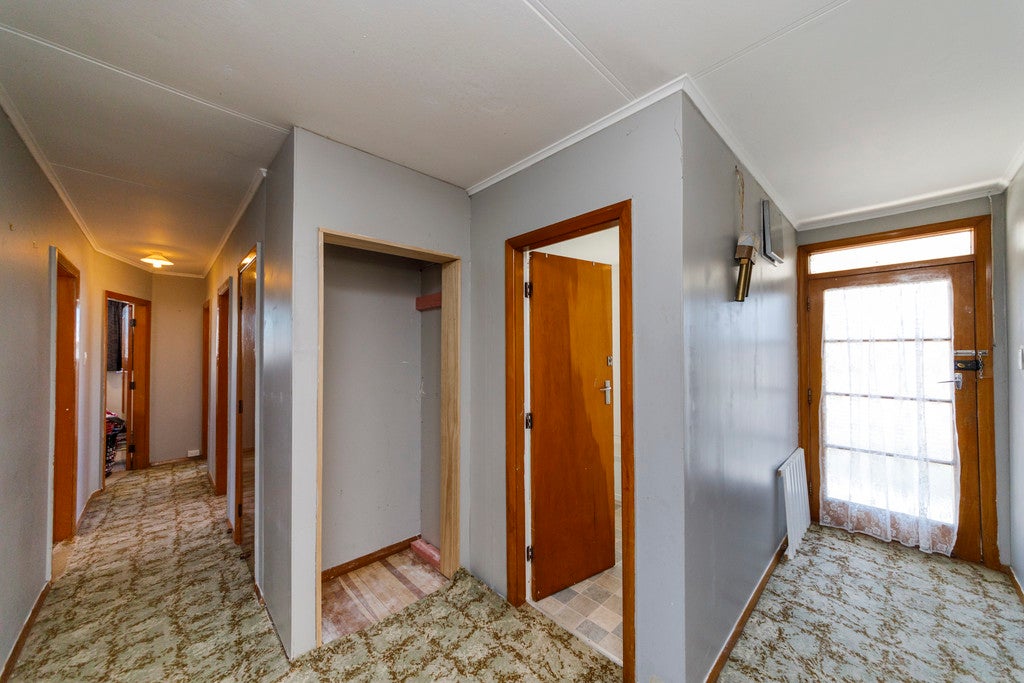 4 Jackson Avenue, Highbury, Palmerston North - Carousel 2