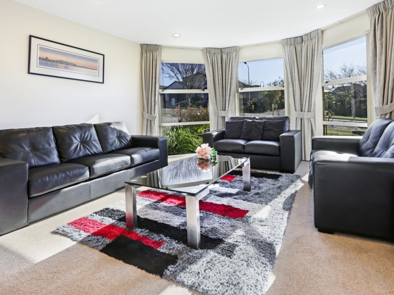 43 Navigation Drive, Whitby, Porirua - Carousel 2