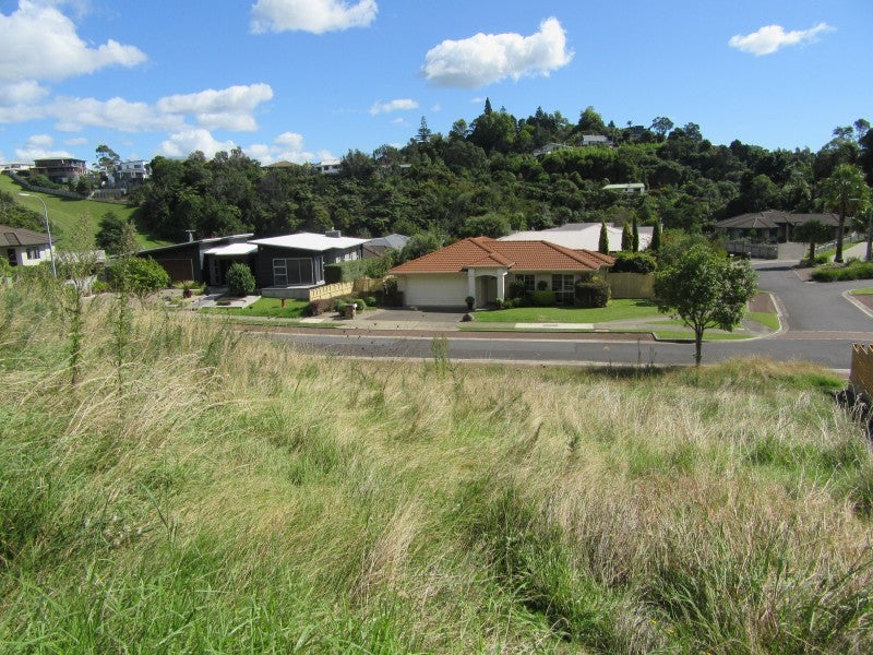 22 The Fairway, Whakatane, Whakatane - Carousel 1