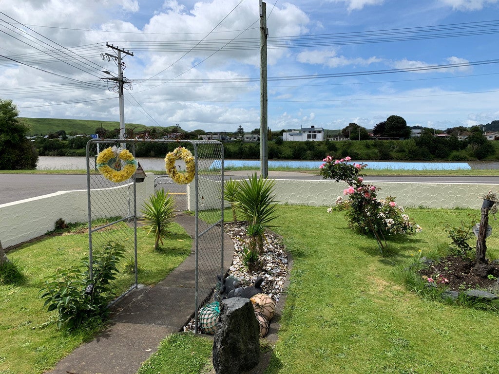 210 Somme Parade, Aramoho, Whanganui - Carousel 2