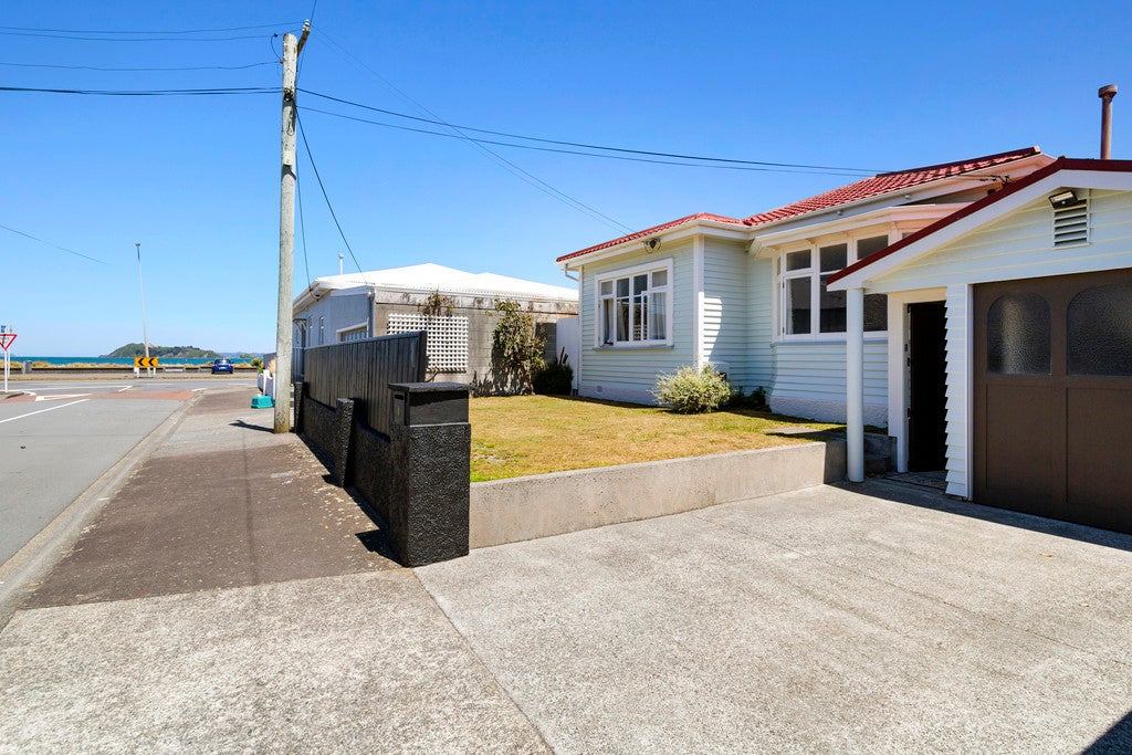 1 King Street, Petone, Lower Hutt - Carousel 2