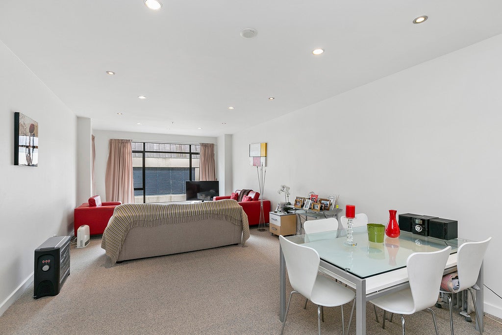4E/42 Molesworth Street, Thorndon, Wellington - Carousel 2