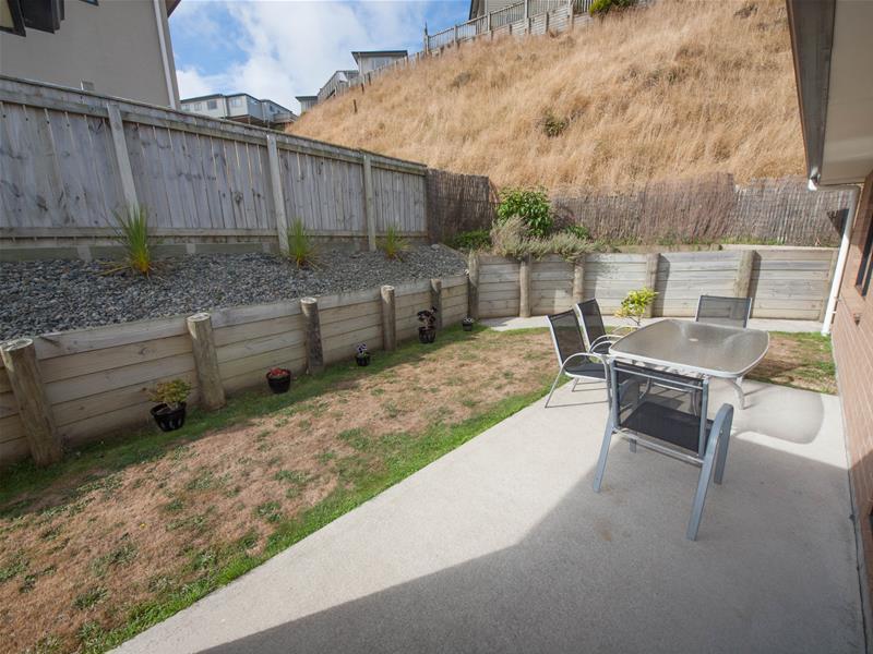16 Cheetwood Street, Churton Park, Wellington - Carousel 14