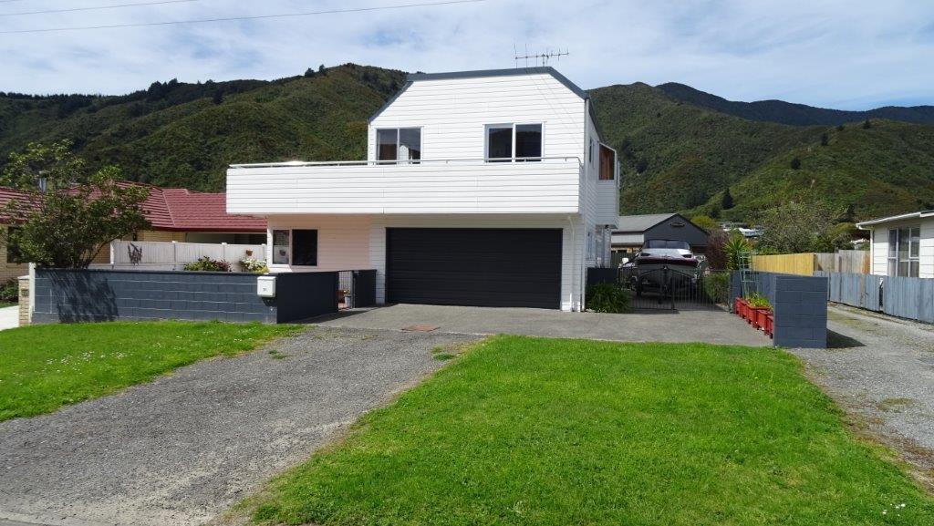 23 Beach Road, Waikawa, Picton - Carousel 2