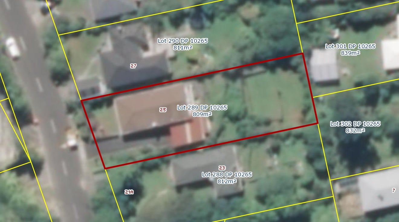 25 Chester Road, Tawa, Wellington - Carousel 14