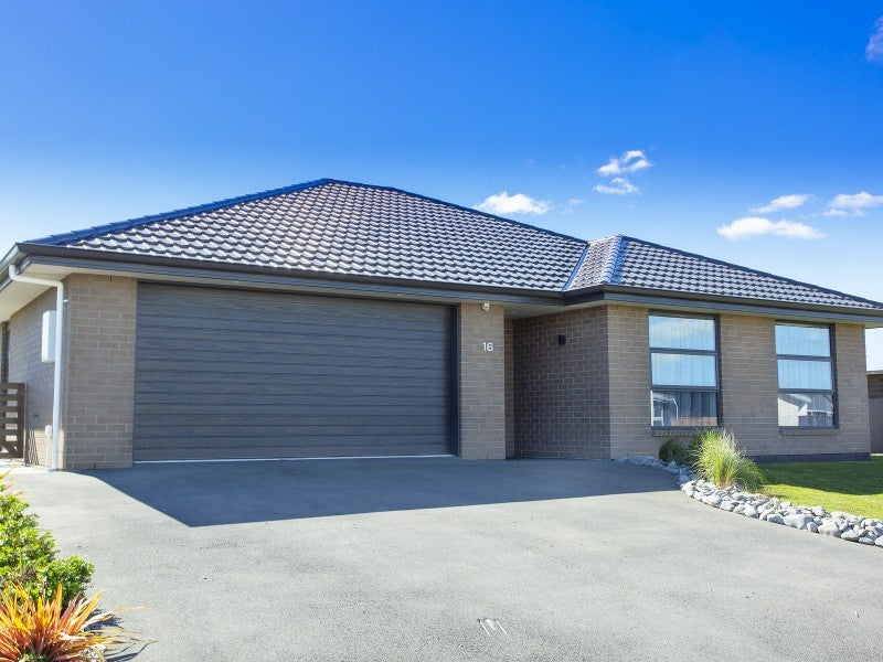 16 Trent Place, Huntingdon, Ashburton - Carousel 25