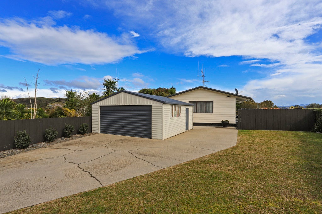 30A Meander Drive, Welcome Bay, Tauranga - Carousel 2