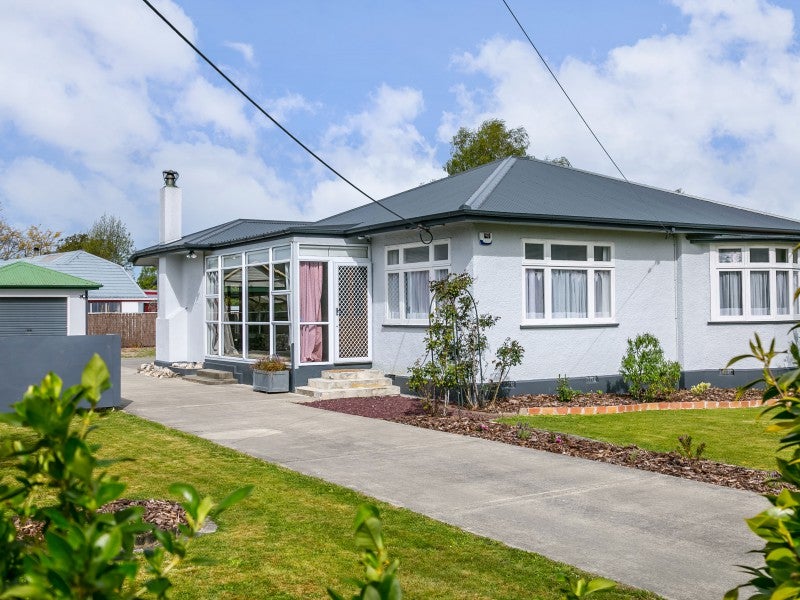 42 Opaki Road, Lansdowne, Masterton - Carousel 1