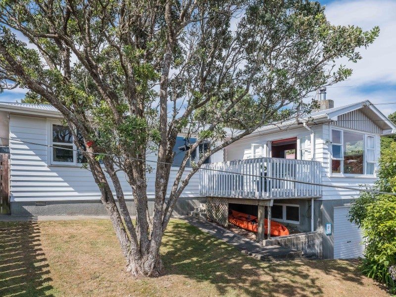 4 Dunmail Way, Newlands, Wellington - Carousel 1