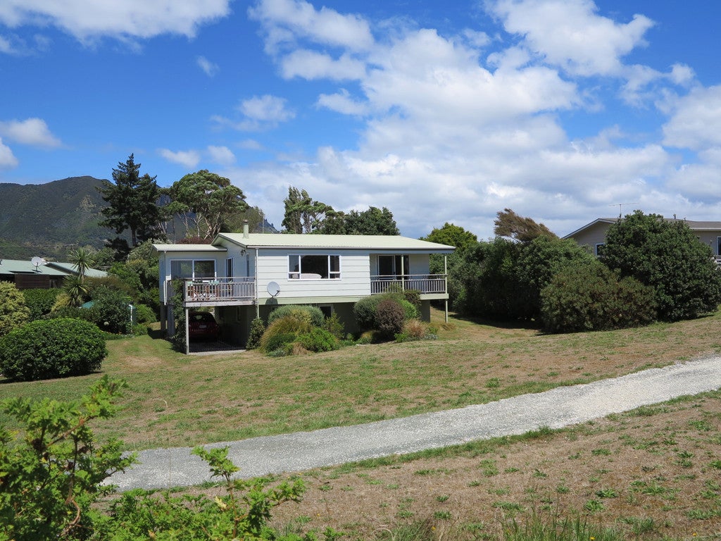 48 Selwyn Street, Pohara - Carousel 20