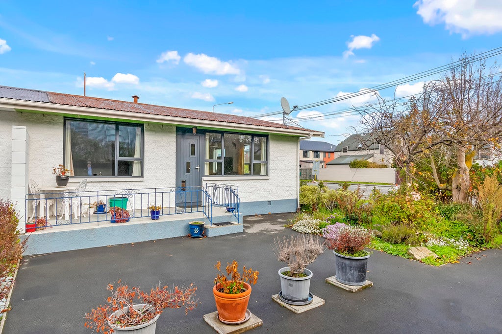 1/458 Barbadoes Street, Edgeware, Christchurch - Carousel 2