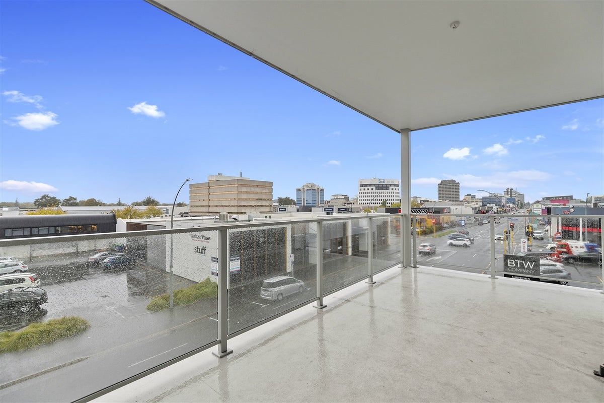 202/521 Anglesea Street, Hamilton Central, Hamilton - Carousel 11