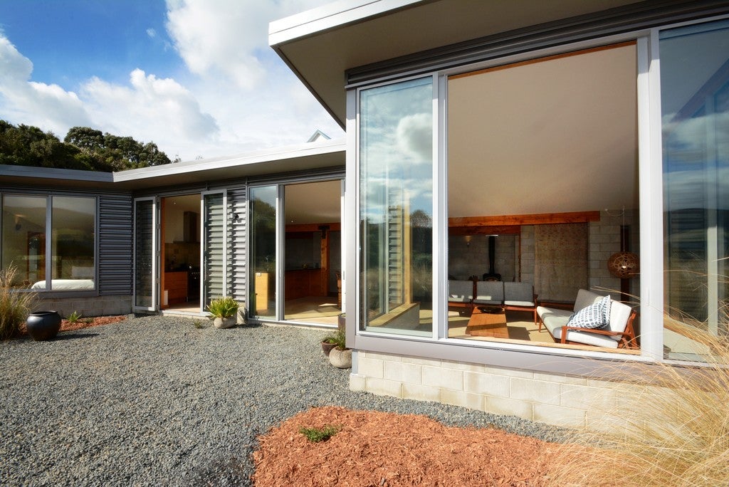 6 Luss Road, Company Bay, Dunedin - Carousel 26